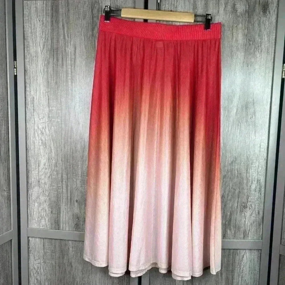 Athleta Skirt Medium Midi Sheer Grace in Red Ombre Sz M - Picture 2 of 6